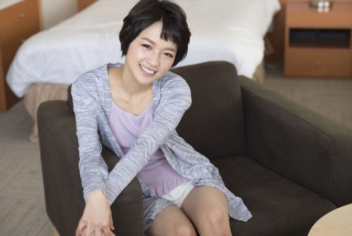 Haneda Mari The Soul Of Actress: A Famous AV Star On Hidden Camera Show